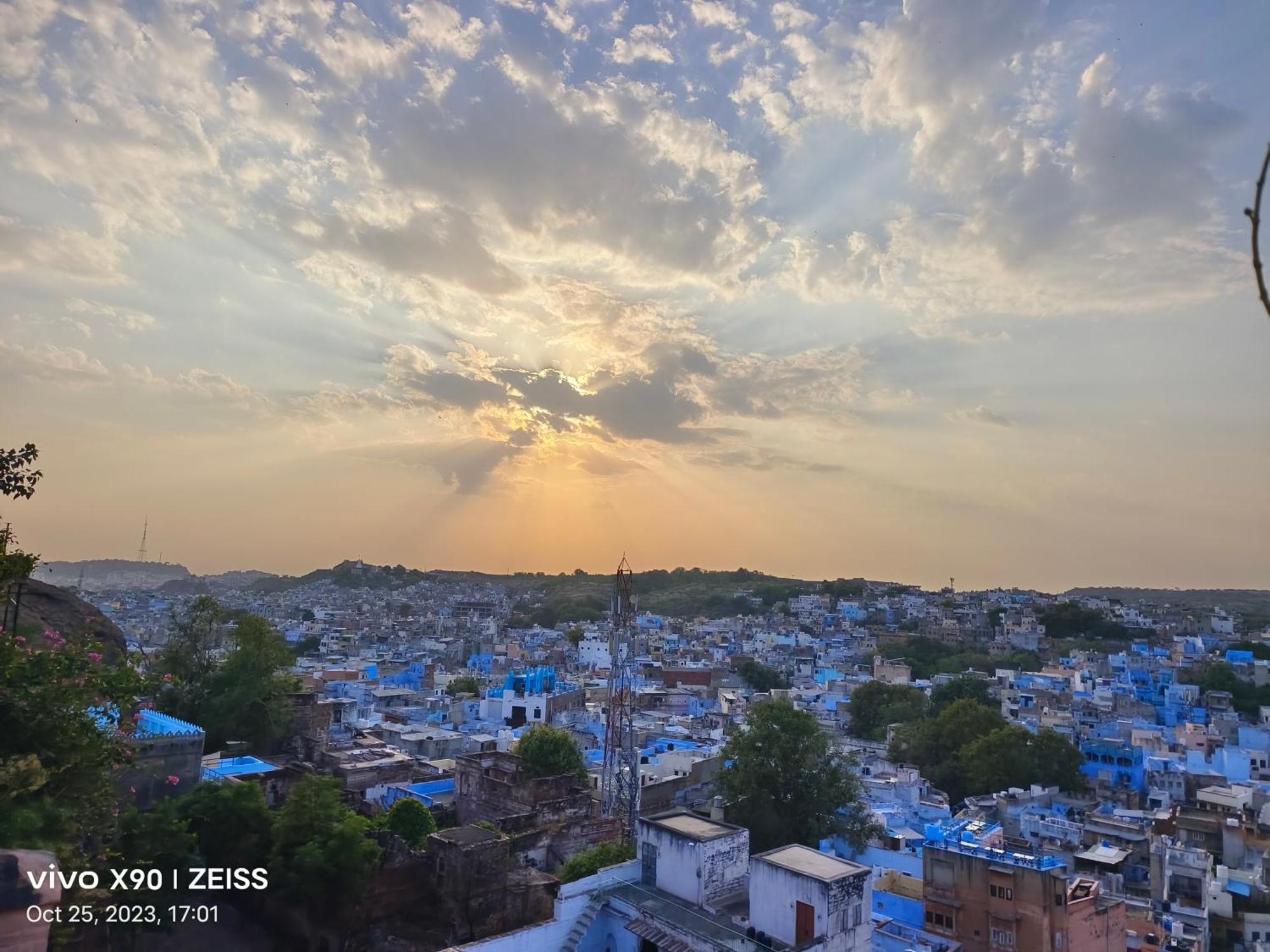 Hill View Hotel Dzsódhpur Kültér fotó